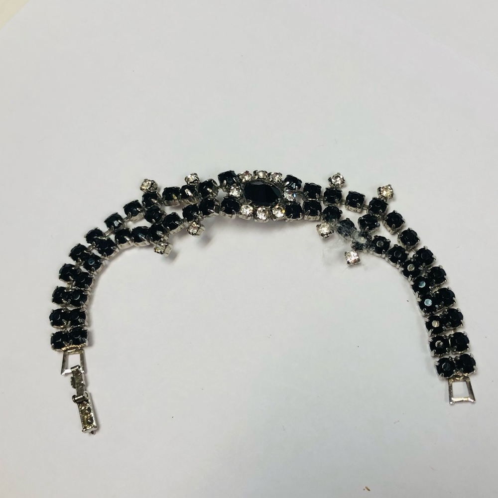 VINTAGE RHINESTONE BRACELET - Picture 4 of 9